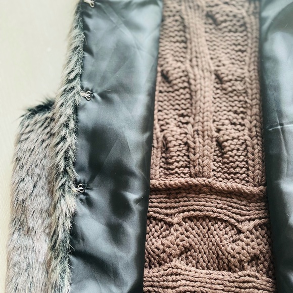 NWOT New Directions Faux Fur Sweater Top Coat Vest - Picture 7 of 7